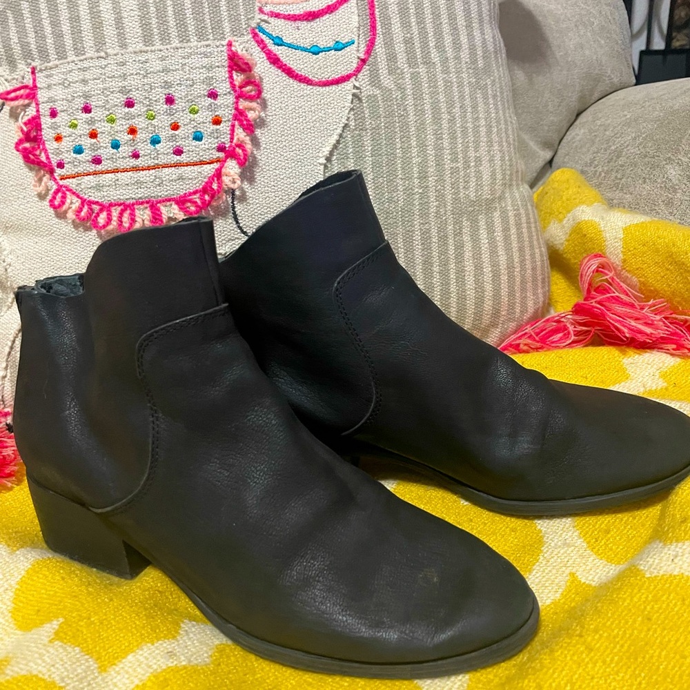 Lucky Brand black leather boots